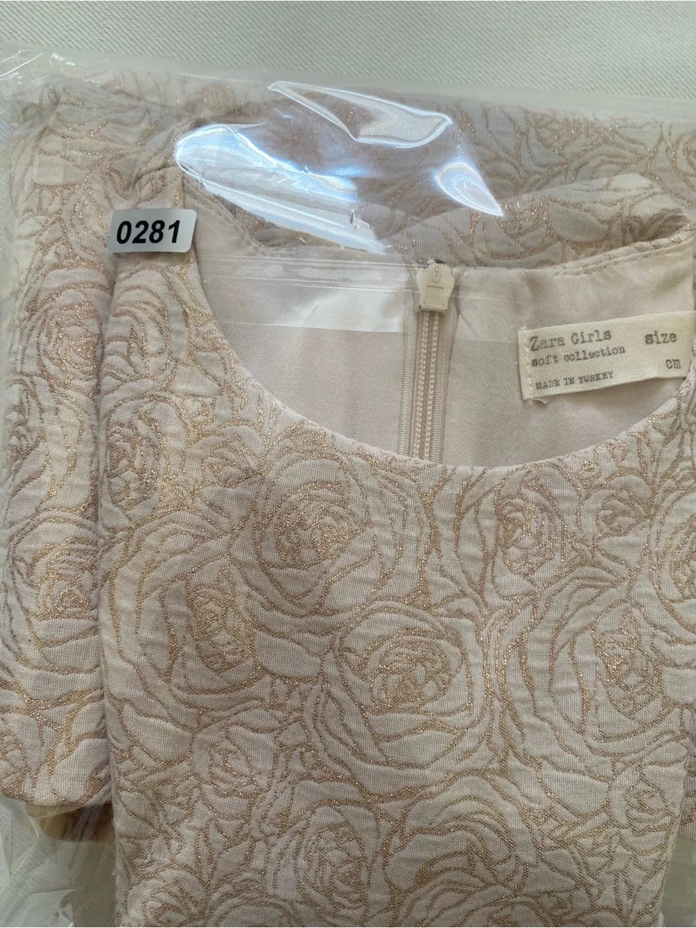 ZARA KIDS GIRLS 7  TAN PLEATED  CAP SLEEVE DRESS